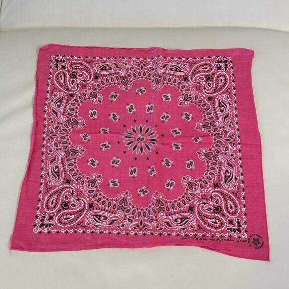Pink Bandana Bundle - Set of 2 - Picture 4 of 5